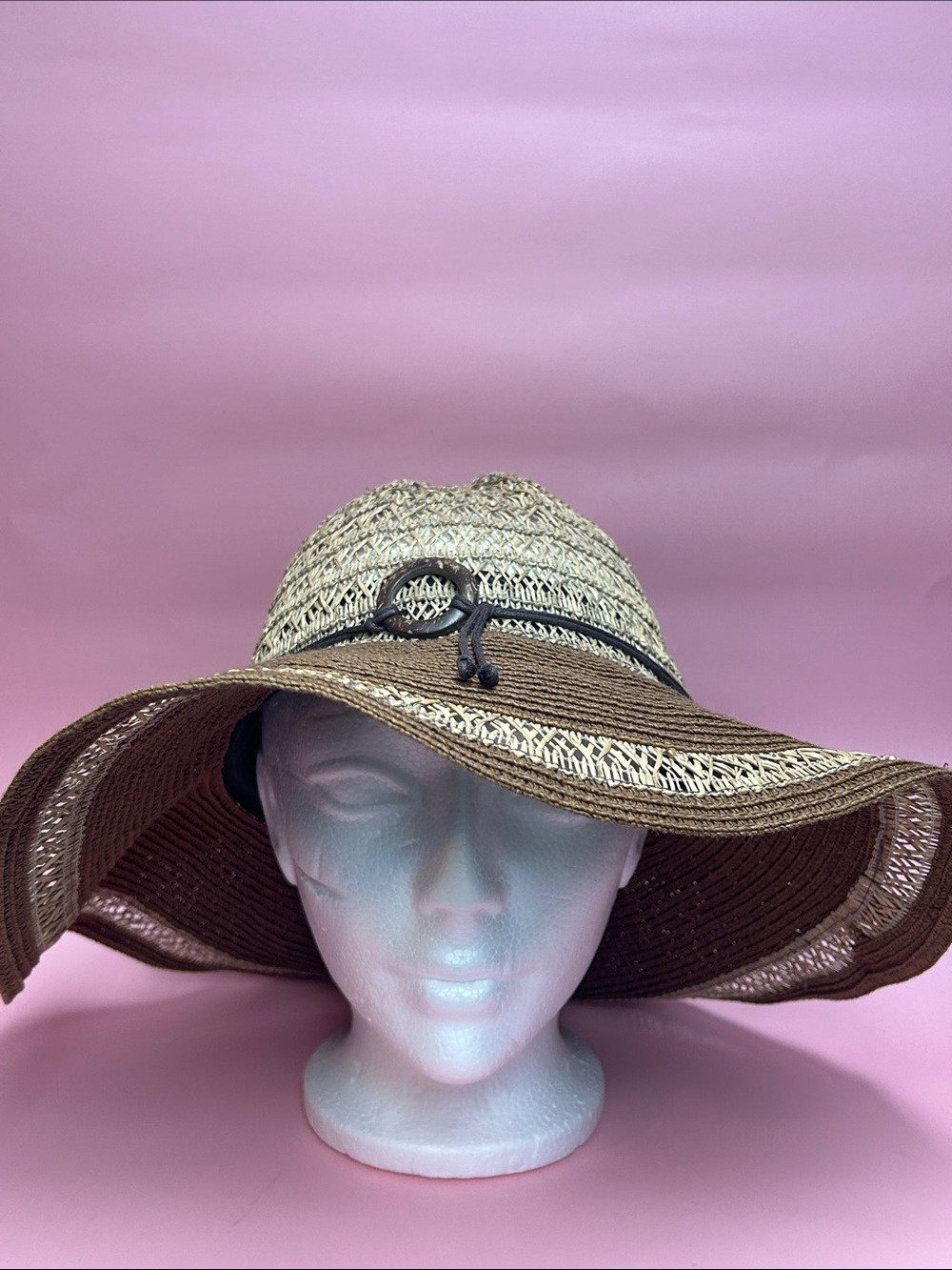 Accessory st NewYork Wide Brim Straw Sun Hat - Two-Tone Brown and Cream